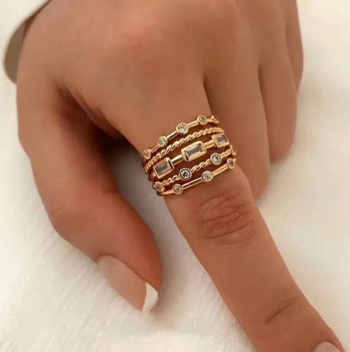 2024 New Stainless Steel 18 K Gold Plated Sun Rings for Women Natural Stone Inlaid in Hollow Metal Texture Ring Trendy Jewelry