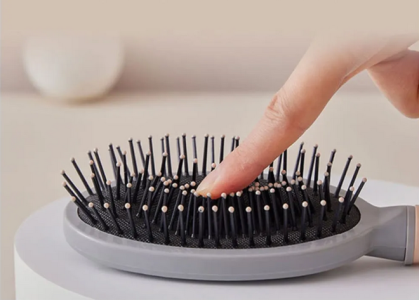 New design Large Hair Brush Massage Comb Shower Wet Detangle Hair Brush Salon Hair Styling Tools For Women