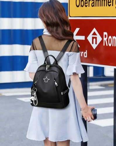 Fashion Backpack for Women's Large Capacity Casual Nylon Backpack Mommy Bag Designer Luxury Shoulder Bag