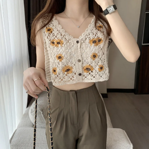 Cardigan Sleeveless Cardigan Embroidery V-Neck Short Embroidered Vest Sleeveless V-Neck Waistcoat for Summer Casual Fashion Daily Wear Outdoor
