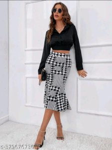 Ravishing Glamarous Women Western Skirts