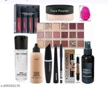 Classy Makeup Combo