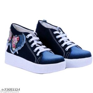 Classy Women Boots