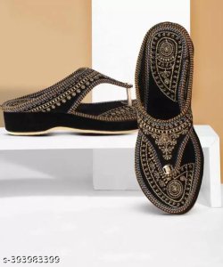 Trendy New Heels & Sandals 5