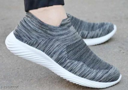 Modern Trendy Men Sports Shoes