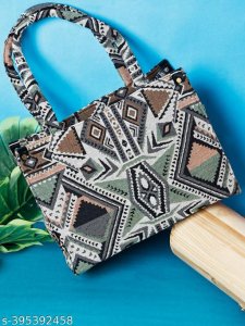 Trendy Versatile Women Handbags 4