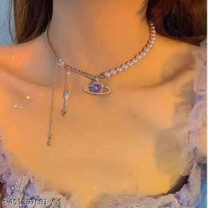 Elite Chunky Pendants & Lockets