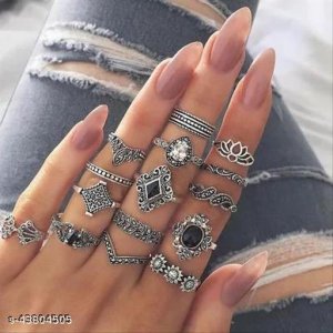 Shimmering Chunky Rings 3