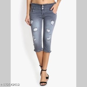 Stylish Sensational Women Capris 5