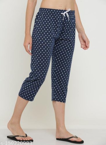 Classy Fashionista Women Capris