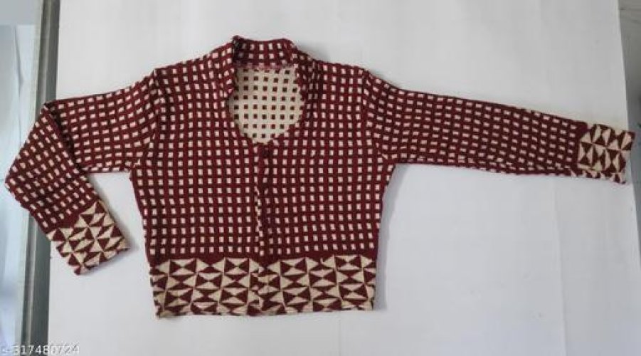 Trendy Glamorous Women Sweaters