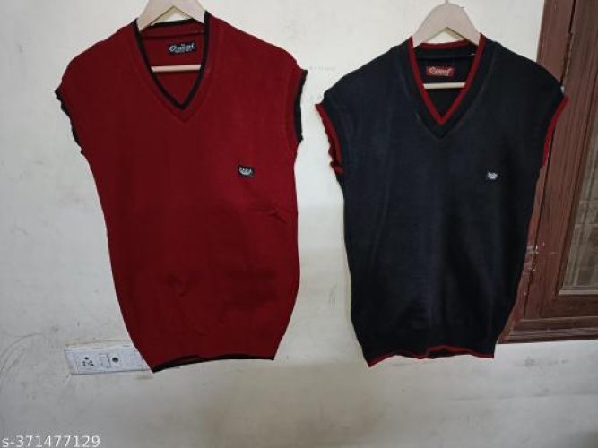 Trendy Ravishing Men Sweaters