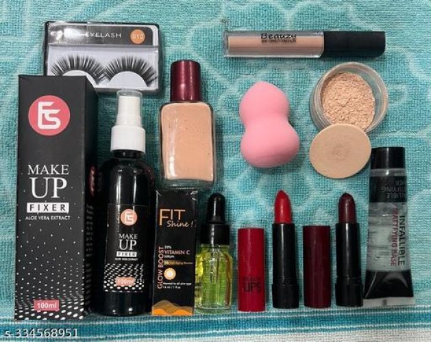  New Collections Of Makeup Combo