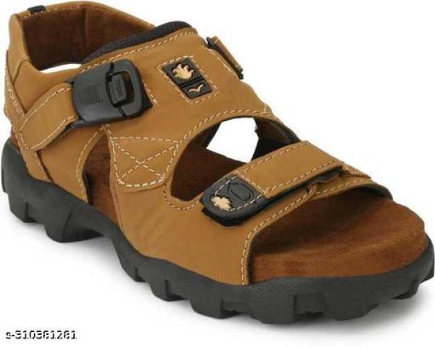 Relaxed Fashionable Men Sandals
