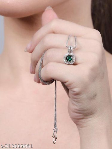 Allure Charming Pendants & Lockets