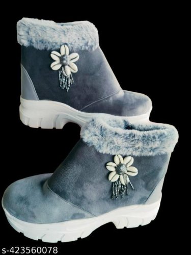 Fancy Modern Women Boots