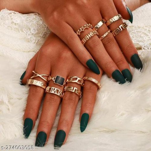 Twinkling Charming Rings