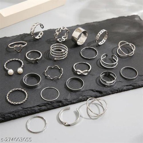 Twinkling Charming Rings