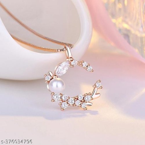 Shimmering Graceful Pendants & Lockets